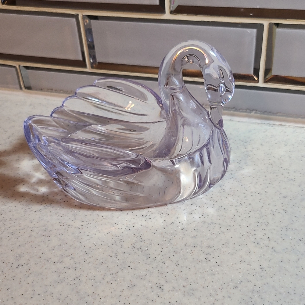 Vintage Clear Plastic Swan Soap DIsh Vintage Home Decor 1990s